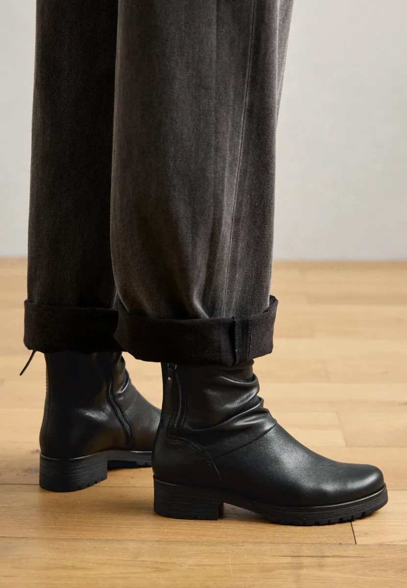 Ankle Boot - schwarz