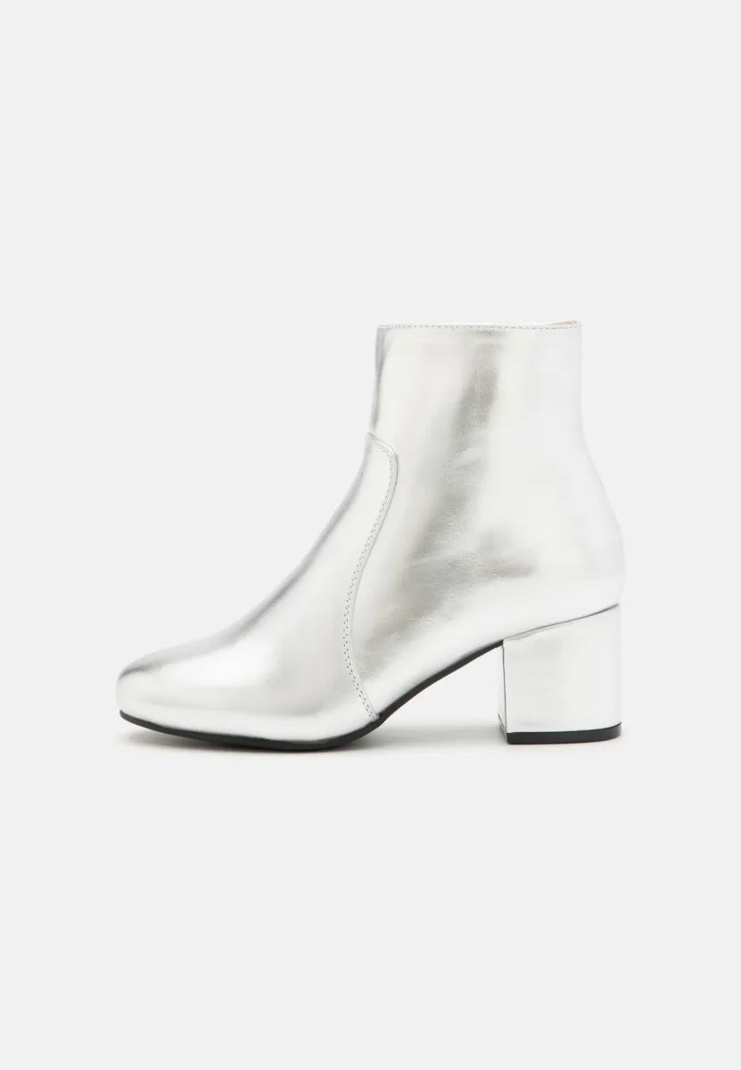 Ankle Boot - silver