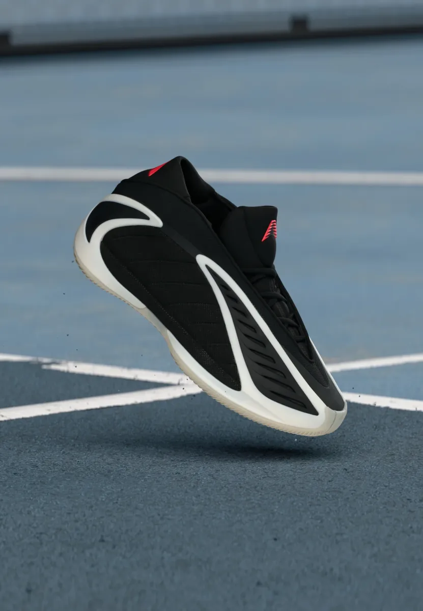 ANTHONY EDWARDS 2 UNISEX - Basketballschuh - core black/metallic/lucid red