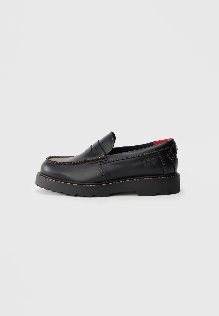 ARCHIVE '01 - Slipper - black