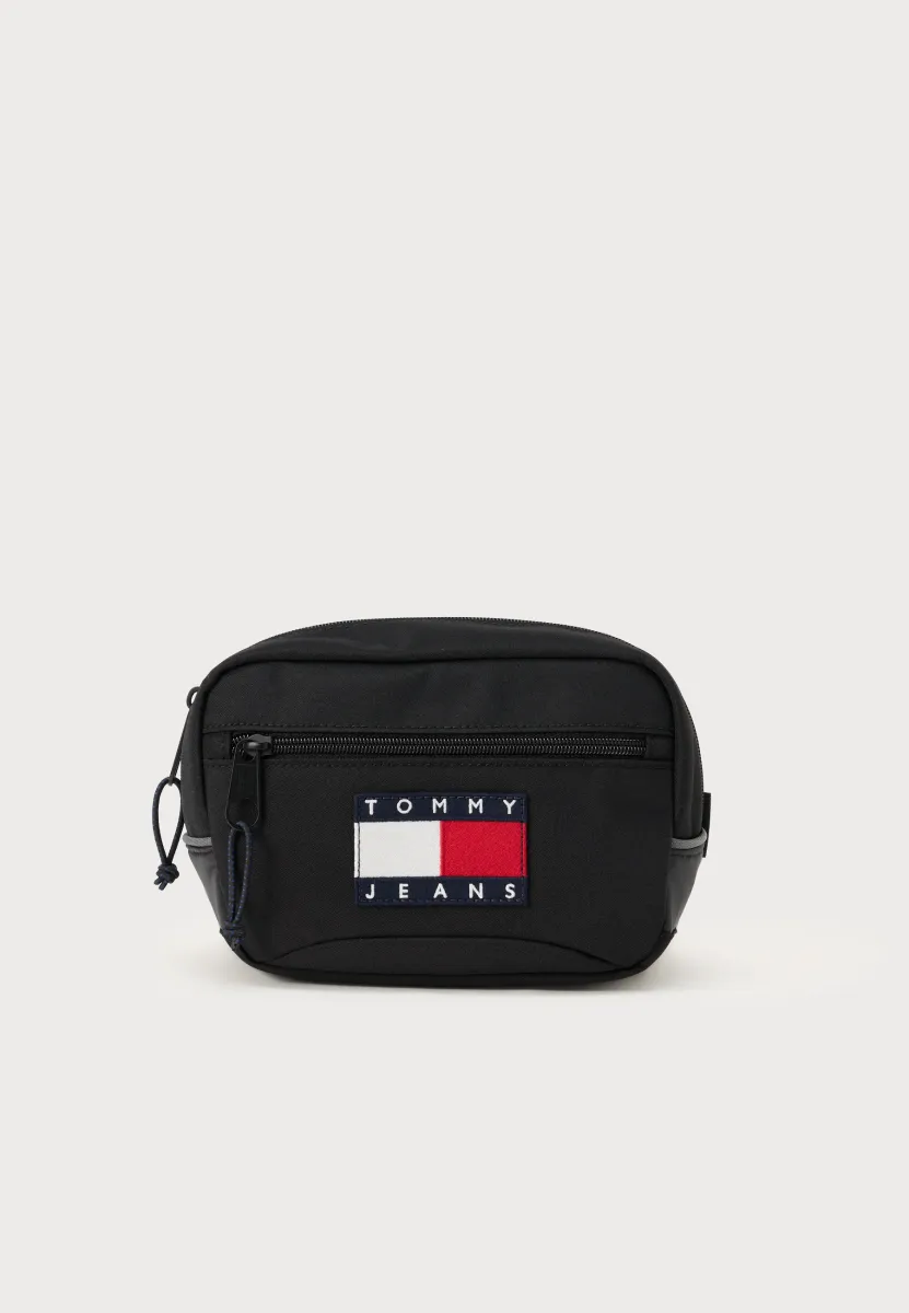 ARCHIVE - Gürteltasche - black