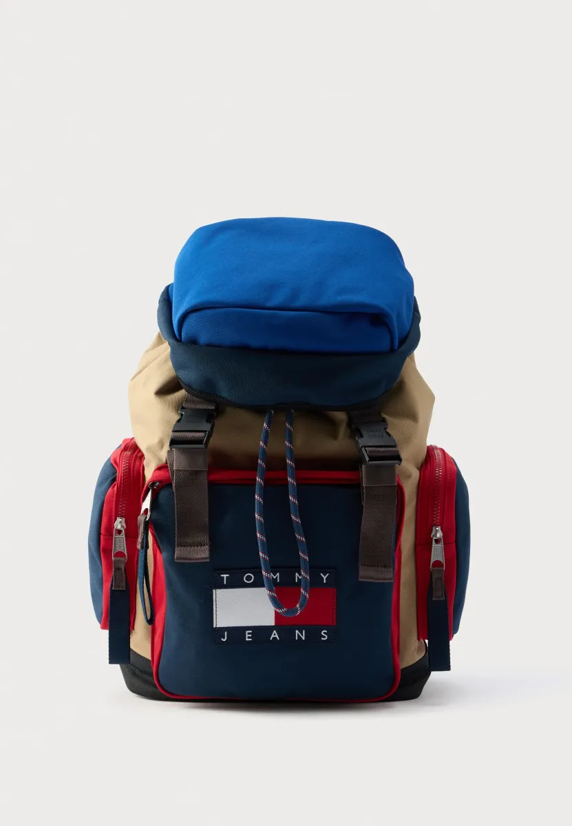 ARCHIVE TREK BACKPACK - Tagesrucksack - dark dune