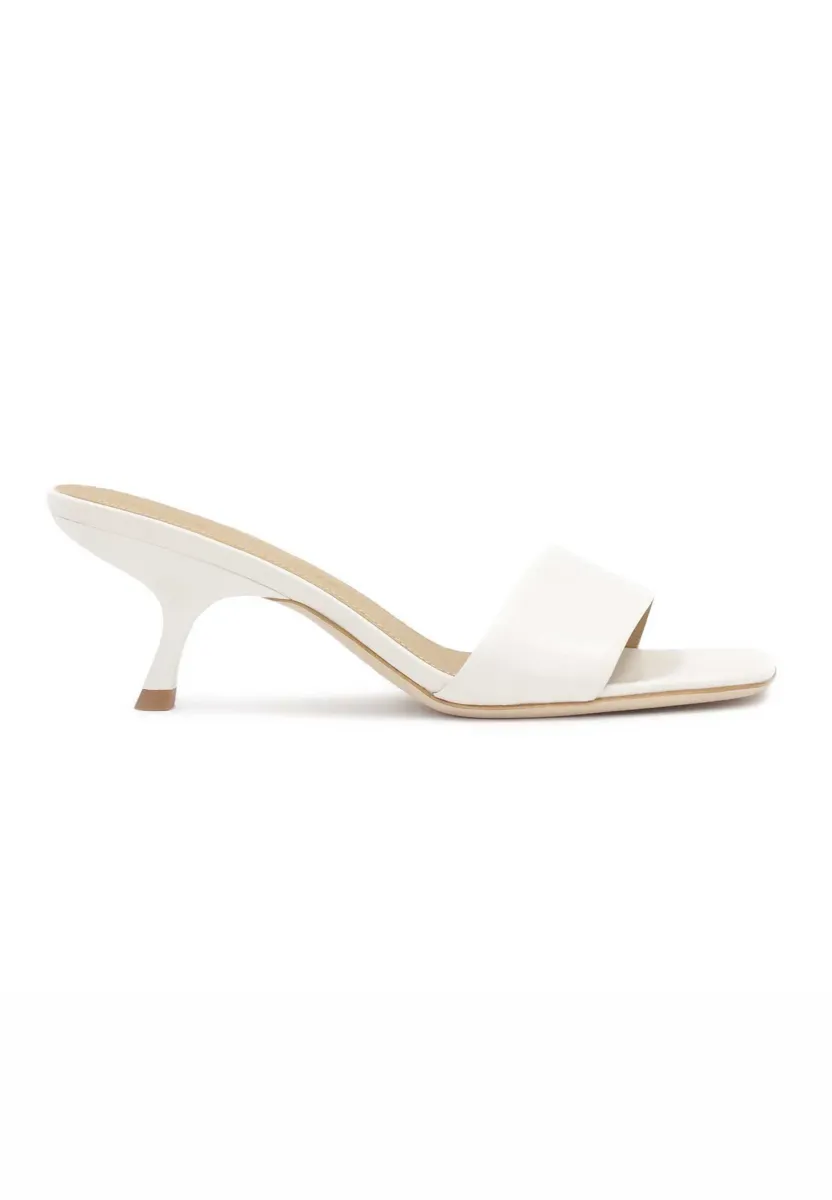 ARUBA - Pantolette hoch - white