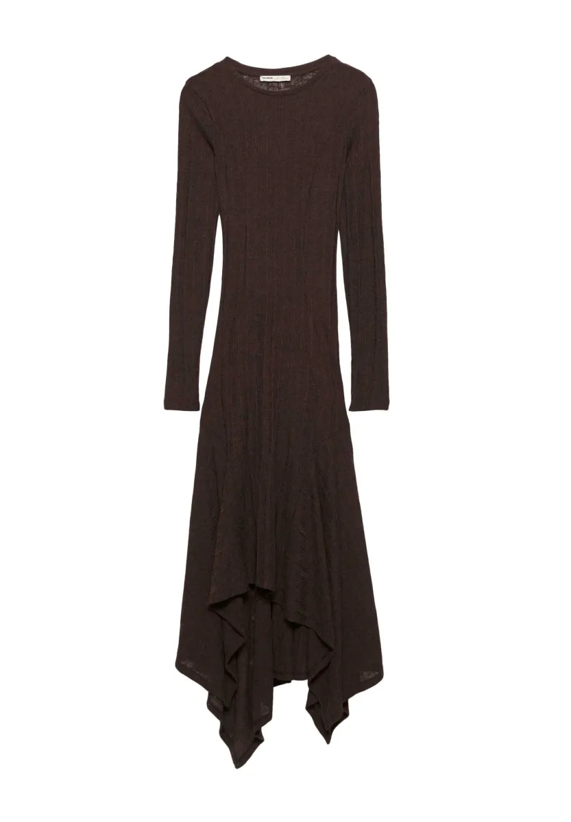 ASYMMETRIC HEM - MIDI - Strickkleid - brown