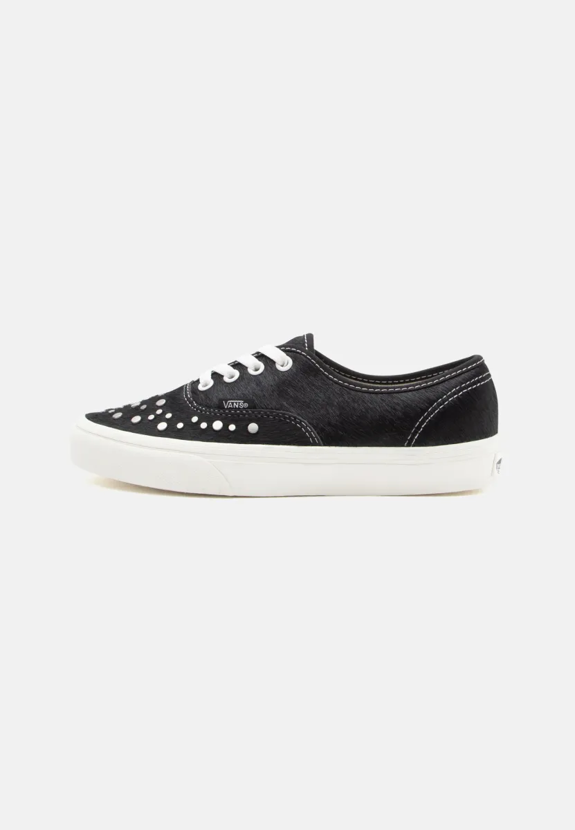 AUTHENTIC UNISEX - Sneaker low - black/marshmallow
