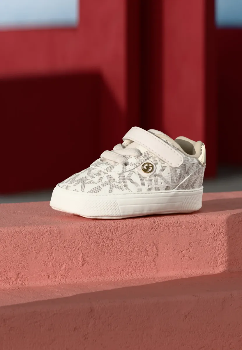 BABY SCOTTY - Geschenk zur Geburt - vanilla