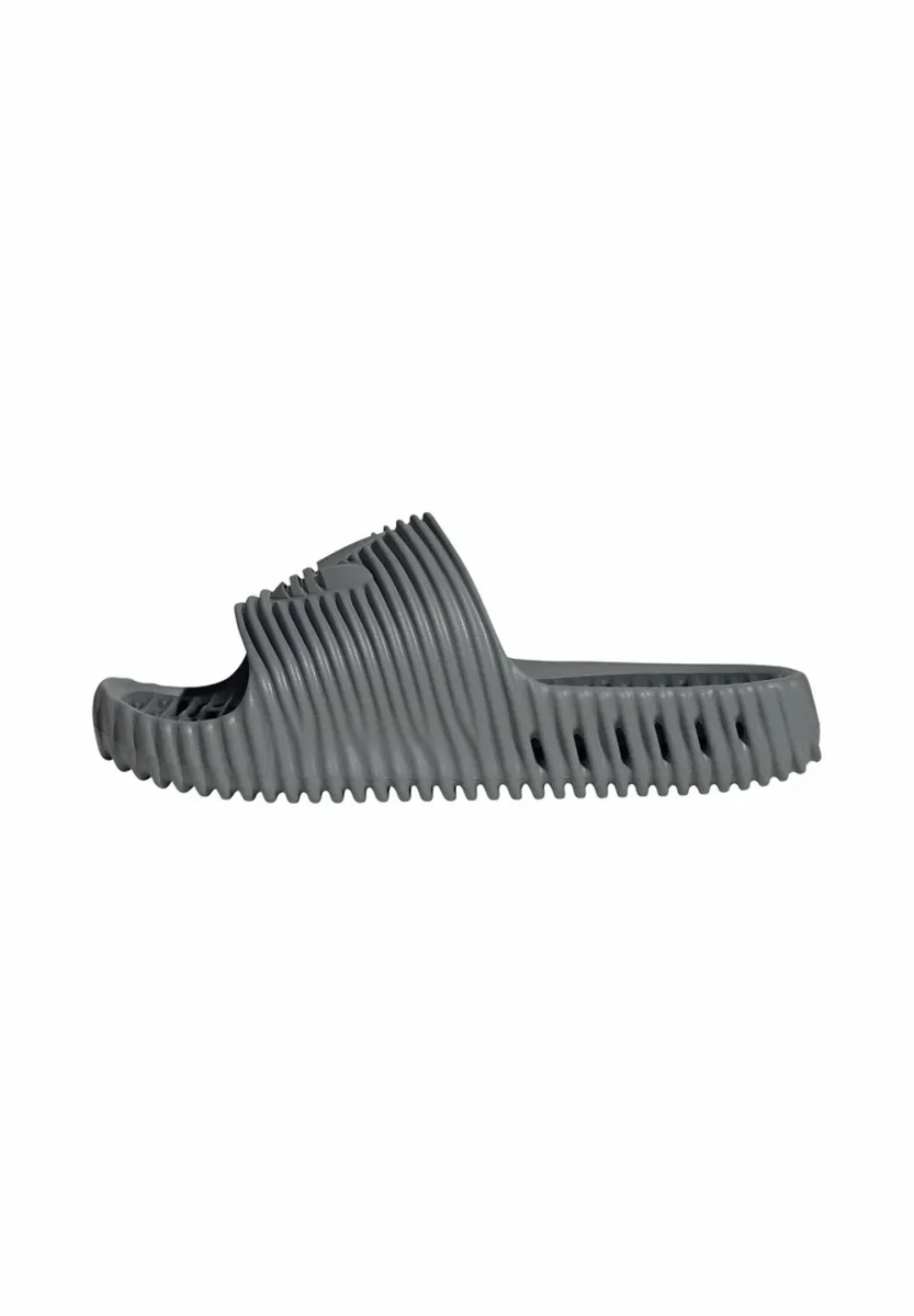 Badesandale - grey three grey three grey four