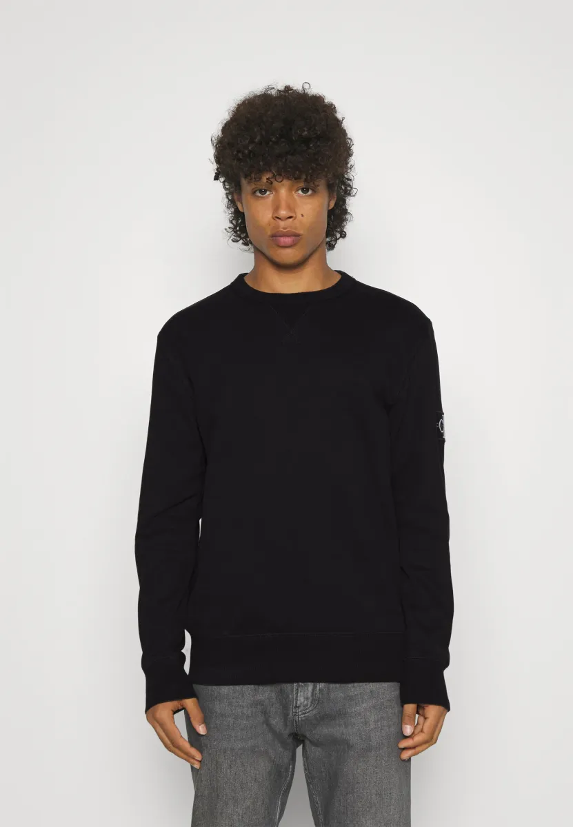 BADGE CREW NECK - Sweatshirt - black