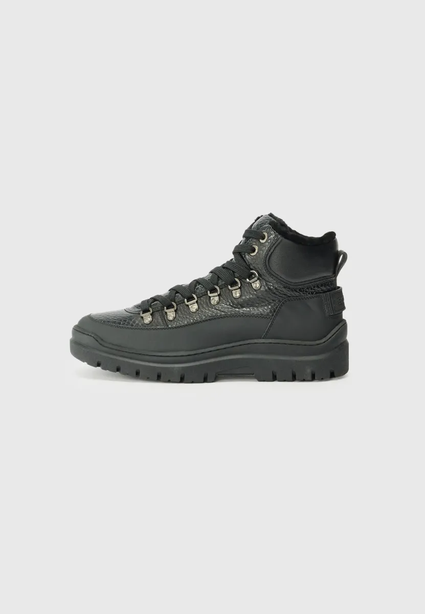 BANSKO - Snowboot/Winterstiefel - black