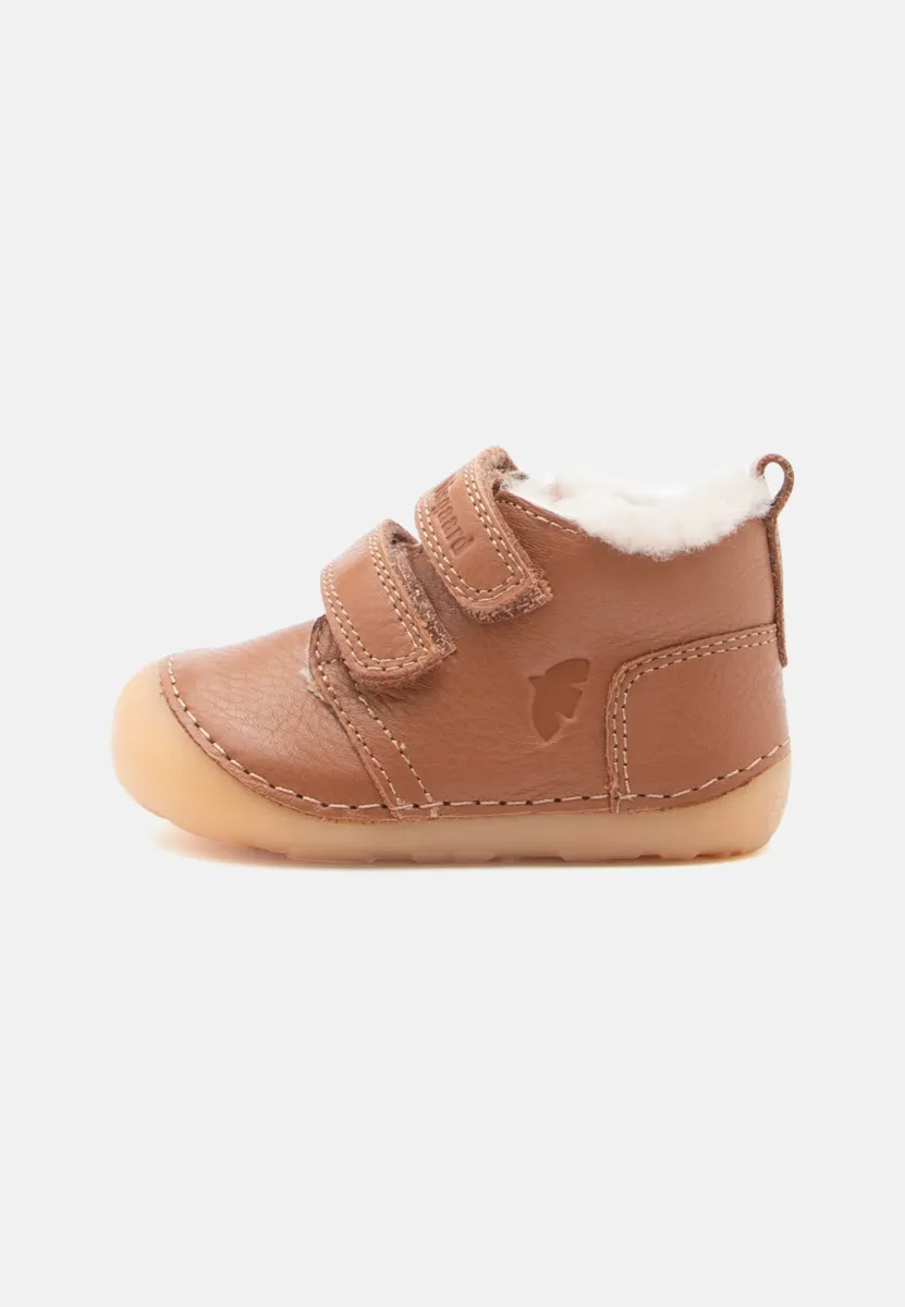 BAREFOOT CARTER UNISEX - Snowboot/Winterstiefel - cognac