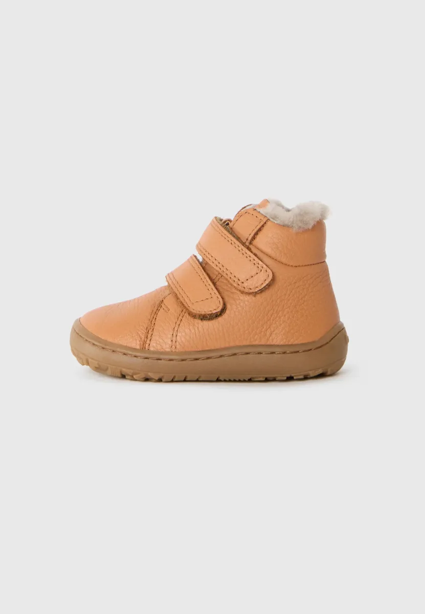 BAREFOOT WINTER UNISEX - Stiefel - cognac