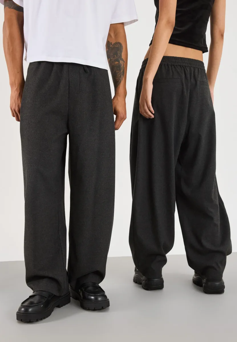 BARREL TROUSER UNISEX - Stoffhose - dark grey melange