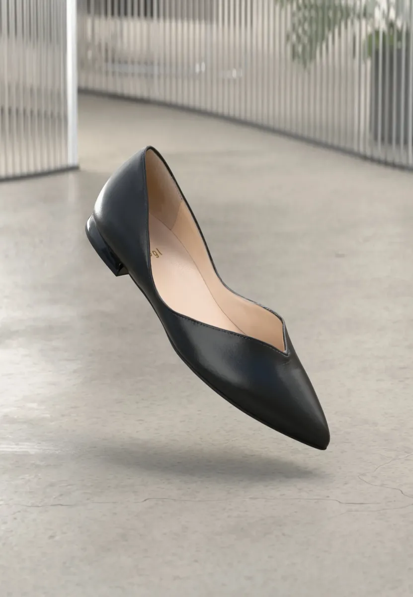 BASIC - Klassischer Ballerina - schwarz