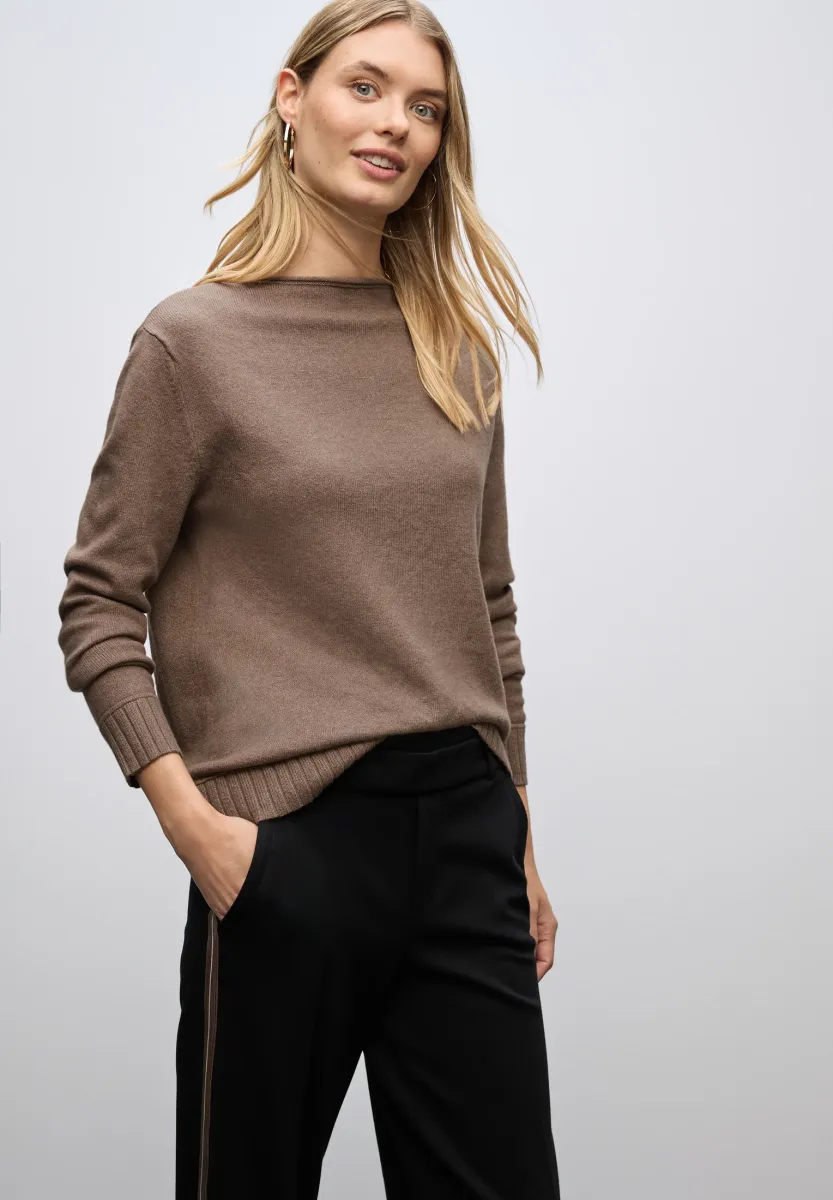 BASIC  - Strickpullover - braun