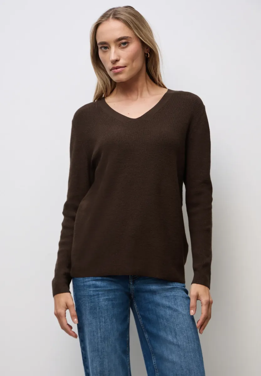BASIC V-NECK - Strickpullover - braun