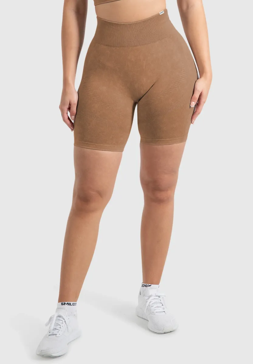 BATIK SCRUCH RUTH SHORTS - Tights - braun
