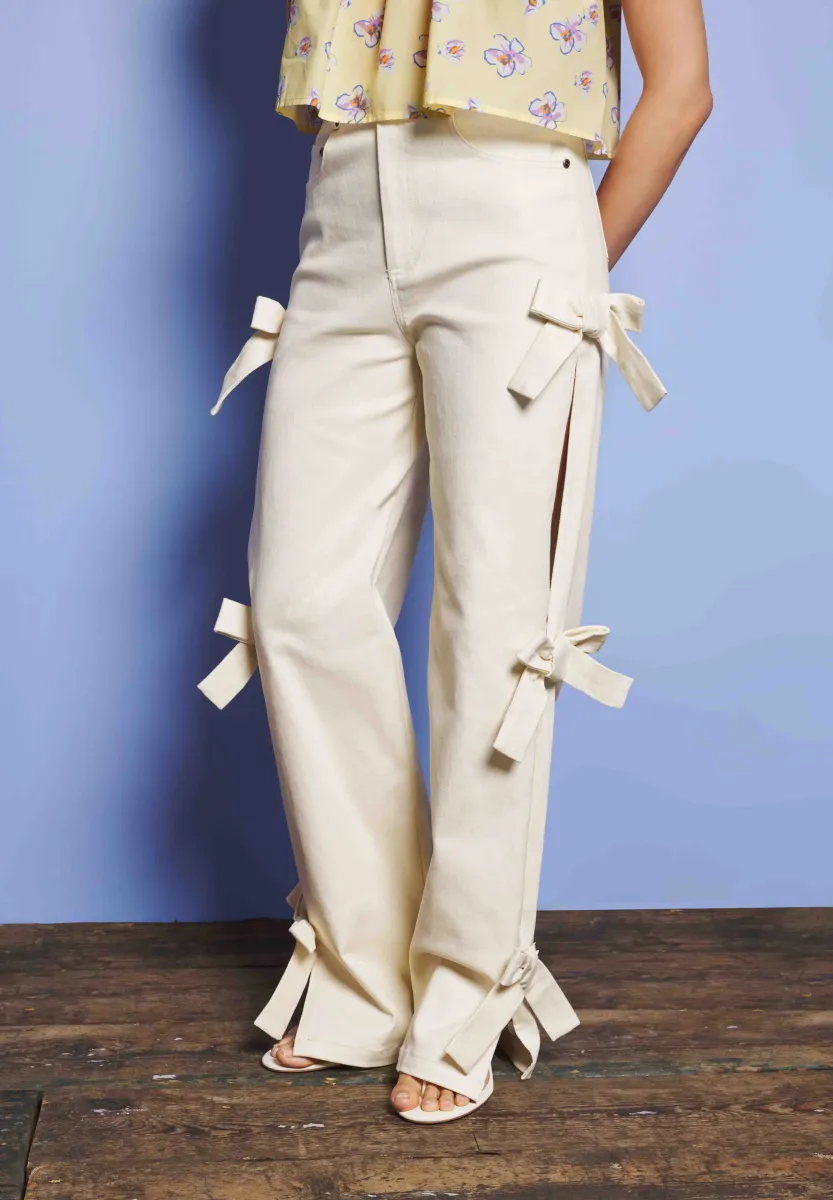 BAY BOW SIDE - Jeans Straight Leg - cream