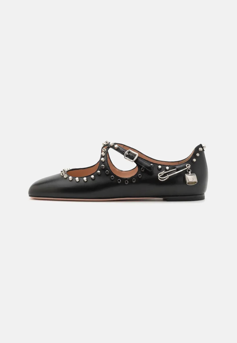 BELISKA - Riemchenballerina - black