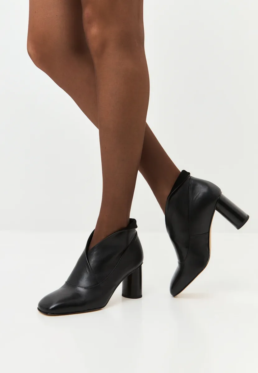 BLOCK  - Ankle Boot - black