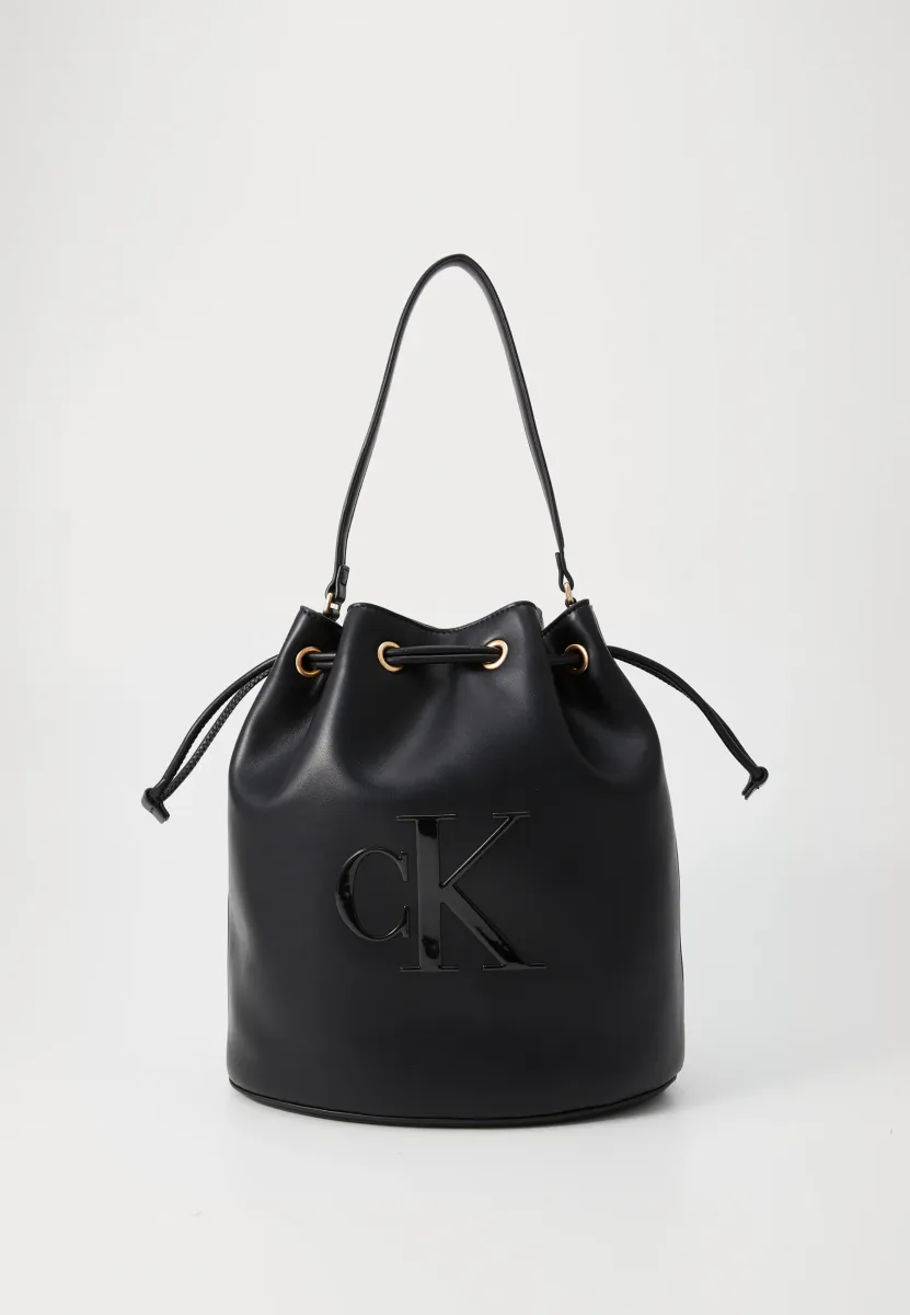 BOLD BUCKET BAG - Handtasche - black