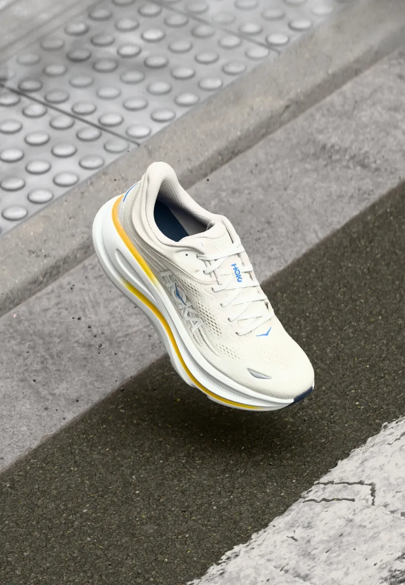 BONDI 9 - Laufschuh Straße - white/grout