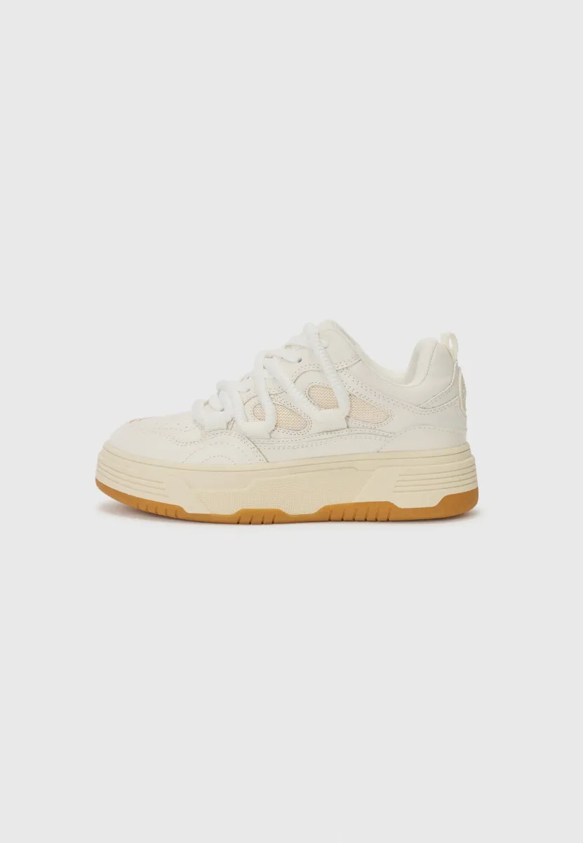 BOOMER - Sneaker low - off white