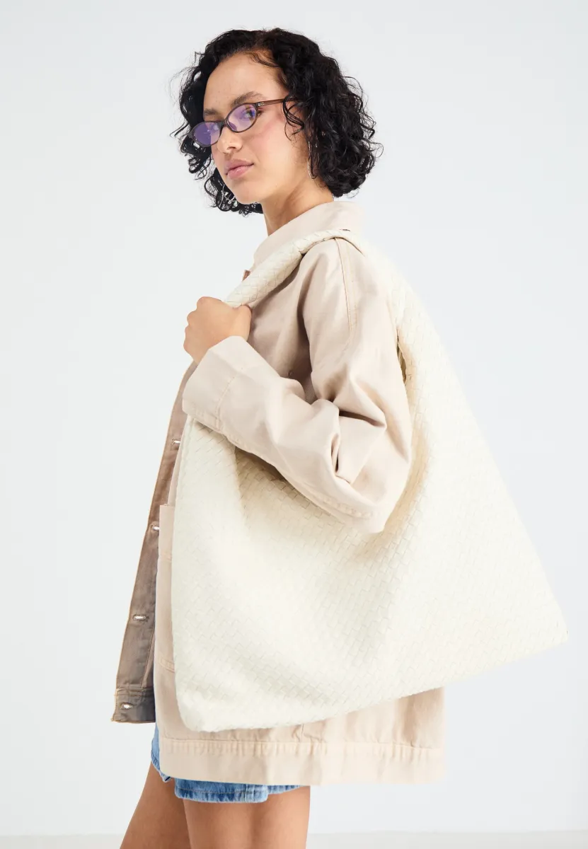 BRAIDED LARGE BAG - Shopping Bag - creme