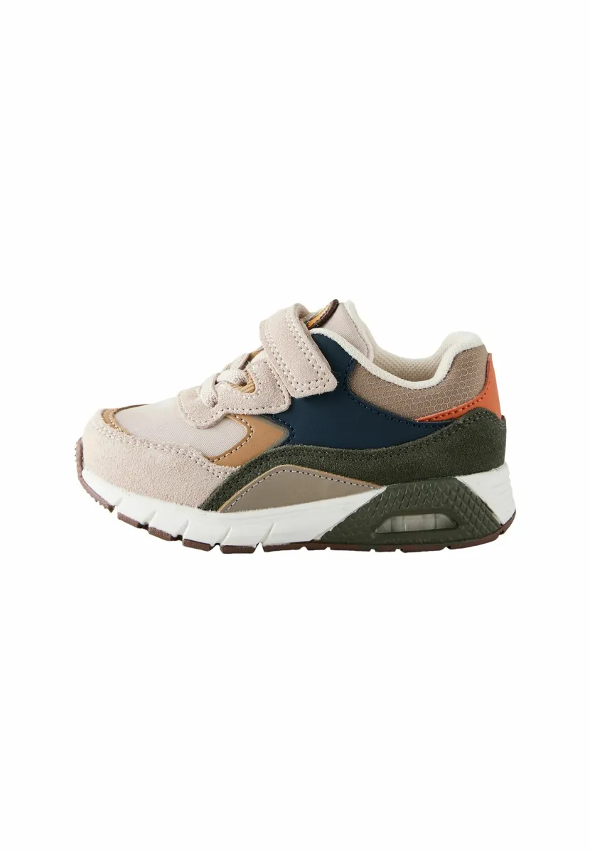 BUBBLE YOUNGER - Lauflernschuh - neutral green