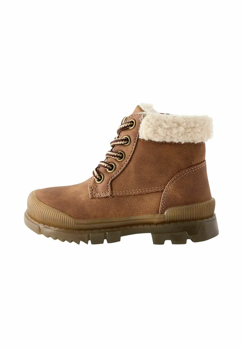 BUMP TOE DETAIL WITH INSIDE ZIP - REGULAR FIT - Snowboot/Winterstiefel - tan brown