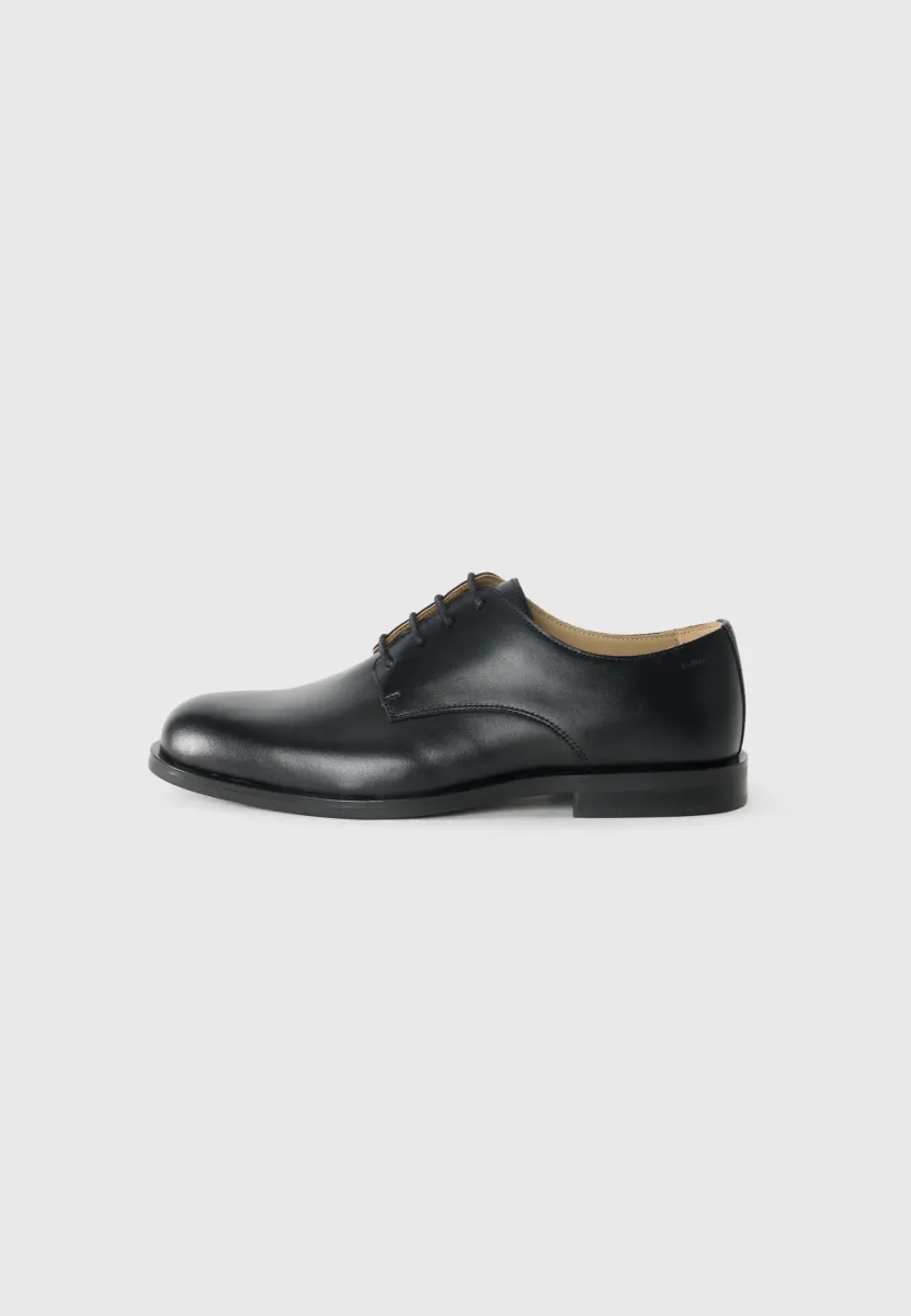 Business-Schnürer - triple black