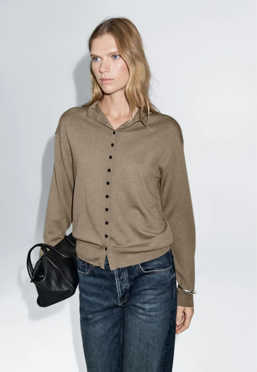 BUTTONED WITH MOCK TURTLENECK - Strickjacke - light green