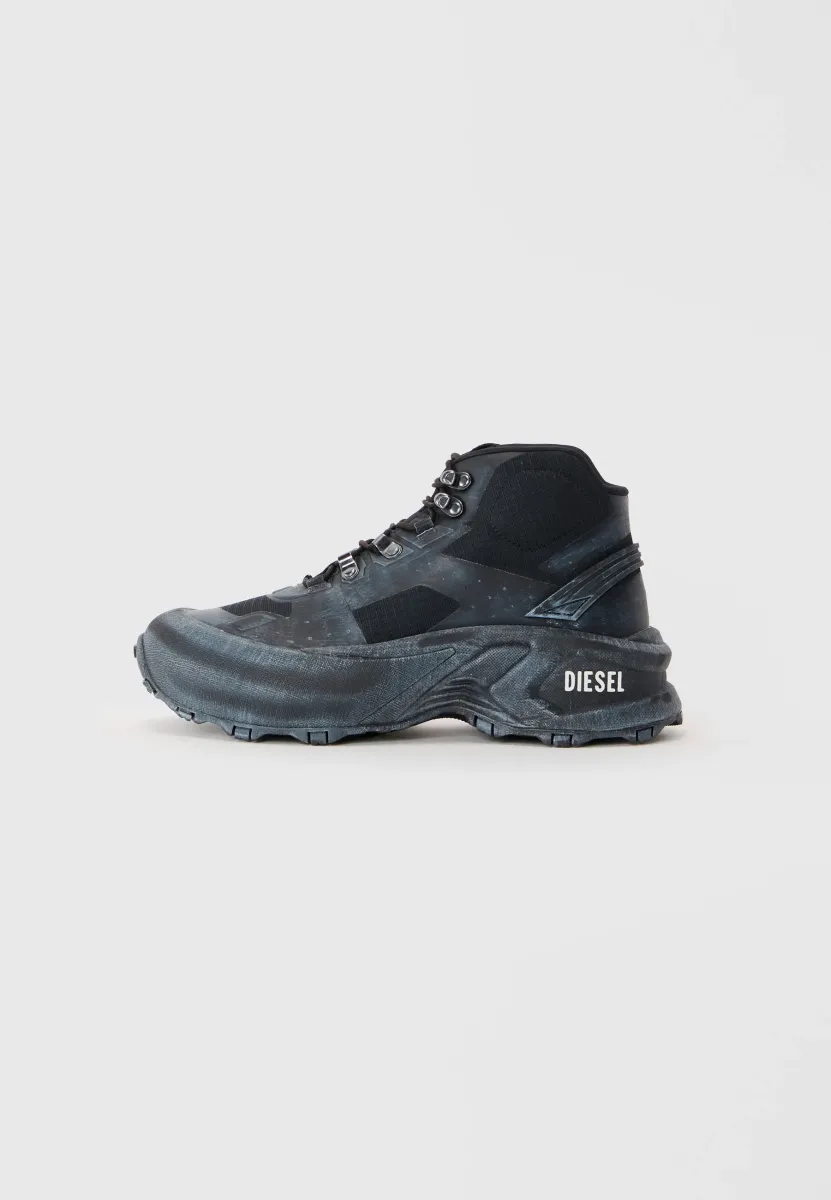 CAGE - Trekkingboot - black