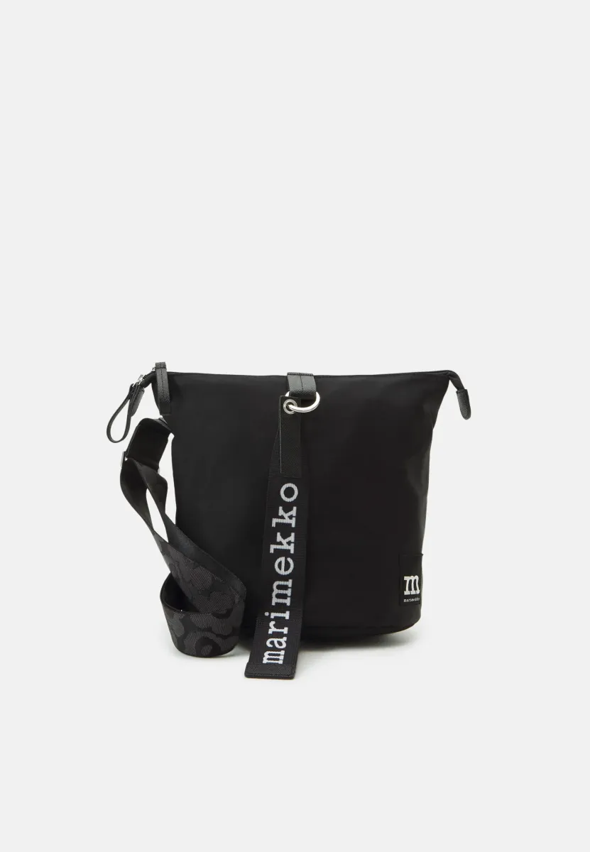 CARRY ALL SOLID - Umhängetasche - black