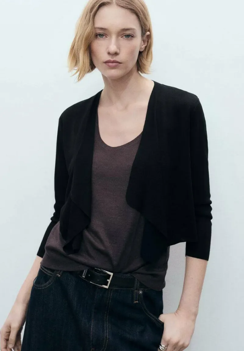 CASCADA - Strickjacke - black