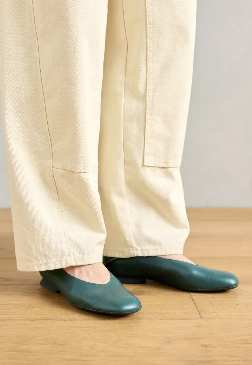 CASI MYRA - Klassischer Ballerina - dark green