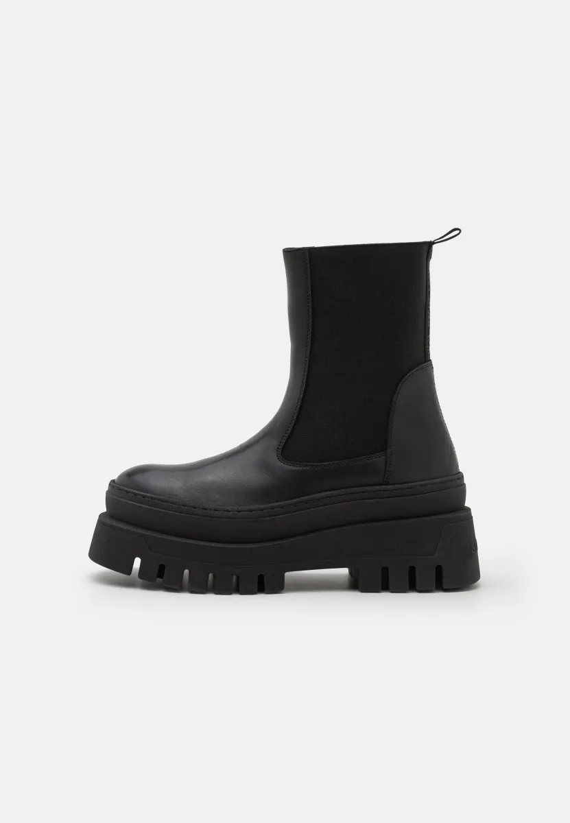 CASSANDRA - Plateaustiefelette - black