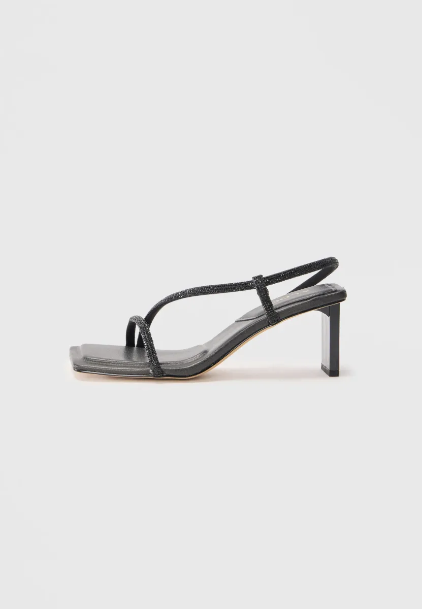CASTLEGATE - Riemensandalette - black