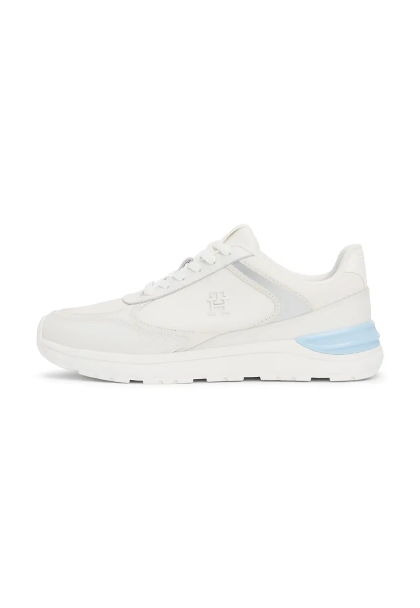 CASUAL FASHION RUNNER - Sneaker low - ecru/breezy blue