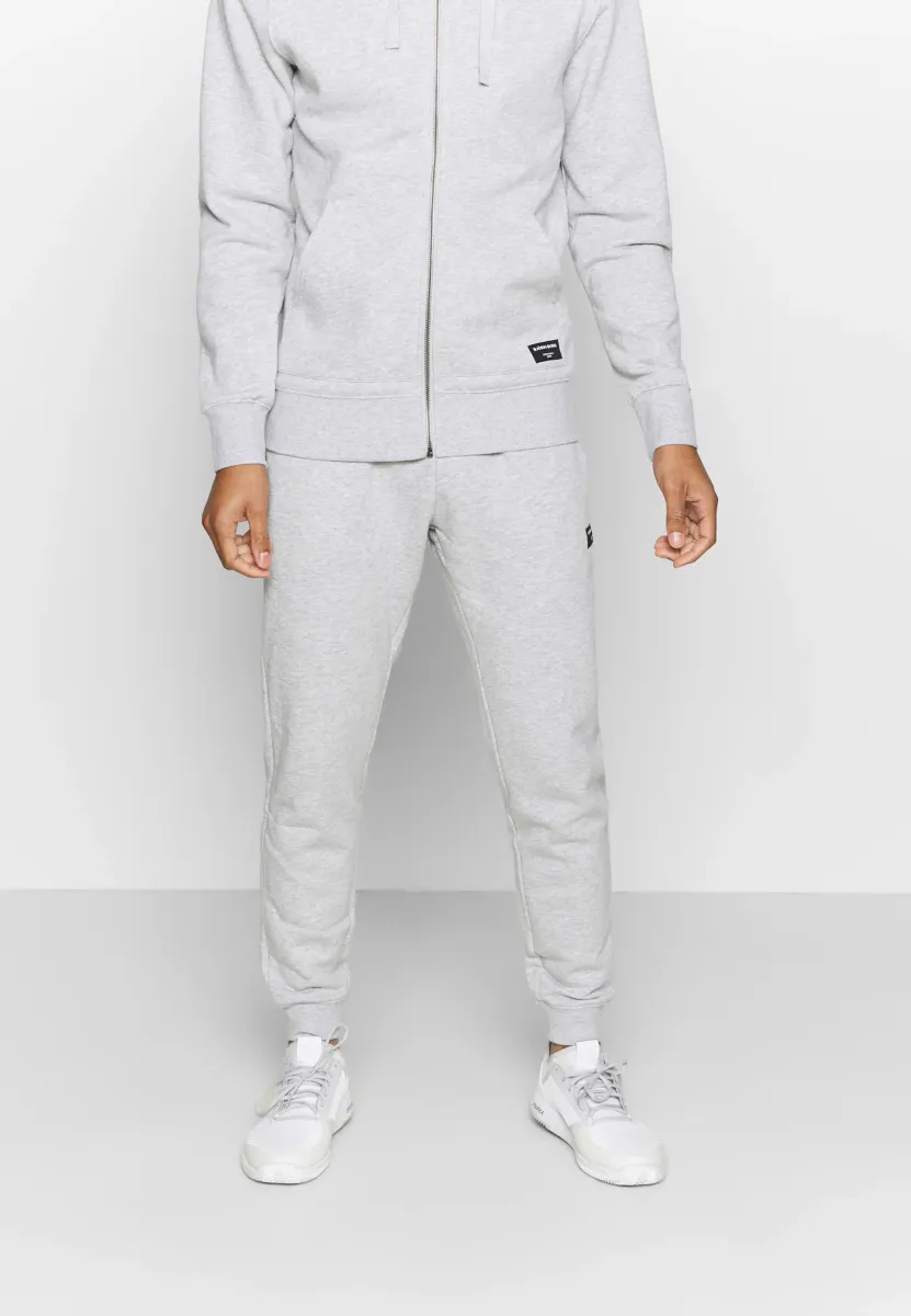 CENTRE TAPERED PANTS - Jogginghose - light grey melange