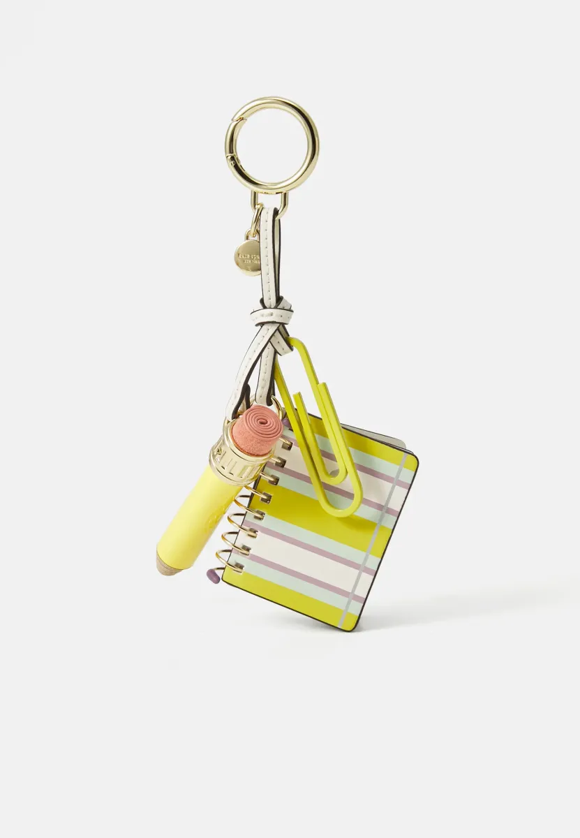 CHARMING PENCIL BAG CHARM - Schlüsselanhänger - cashew milk/multi