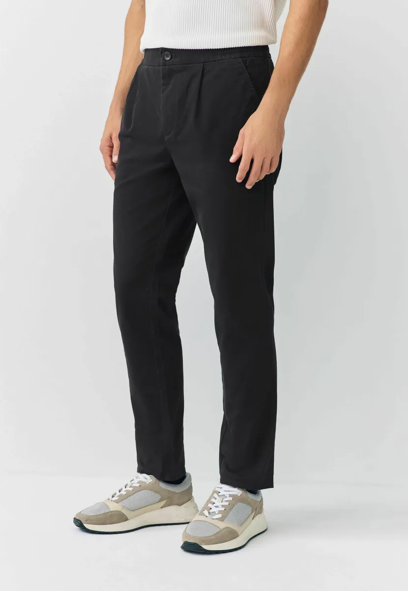 Chino - black