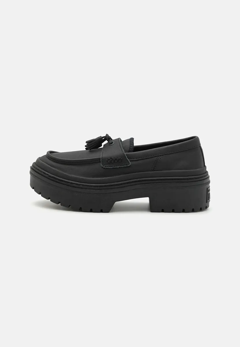 CHUCK TAYLOR ALL STAR LUGGED HEEL - Plateaupumps - black