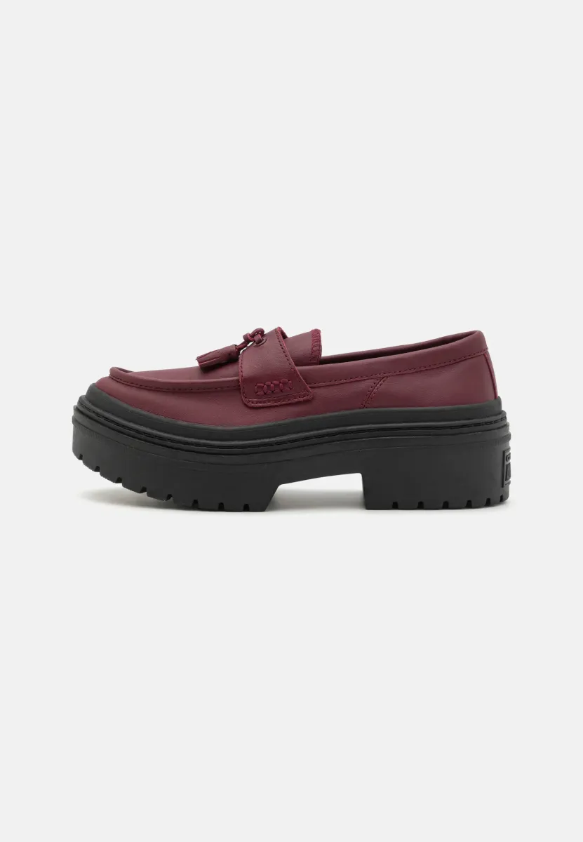 CHUCK TAYLOR ALL STAR LUGGED HEEL - Plateaupumps - deep bordeaux