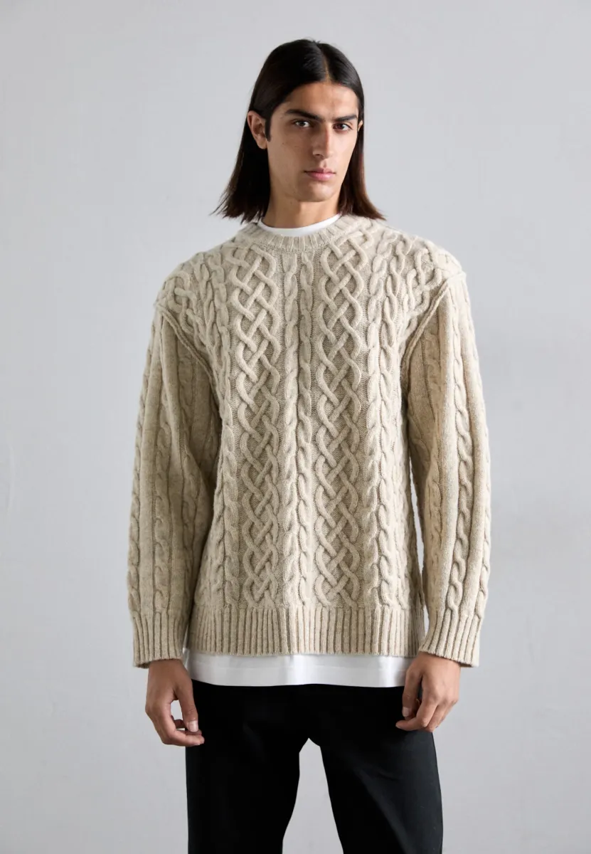CITY ESCAPE - Strickpullover - ivory