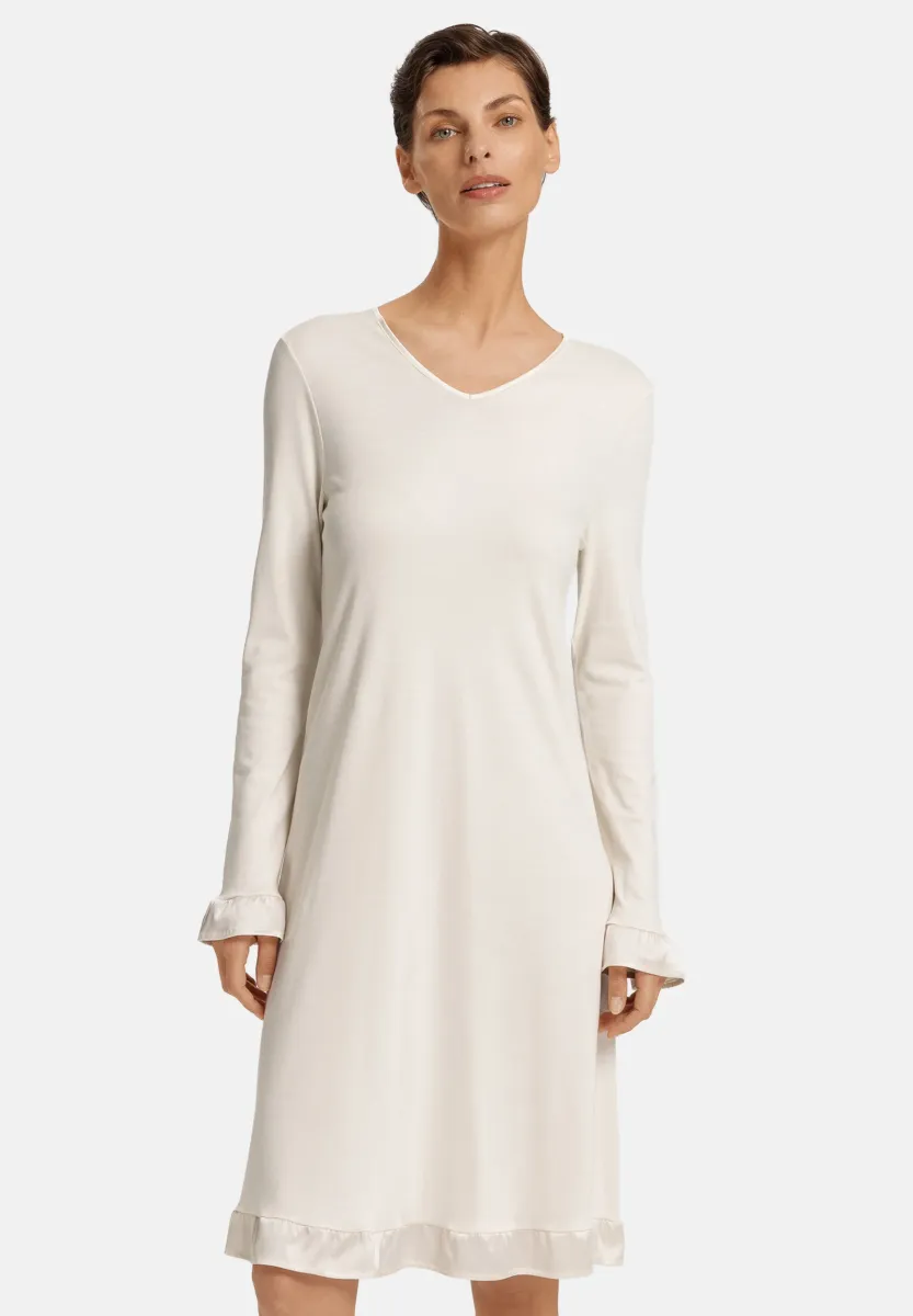 CLAIRE - Nachthemd - misty white