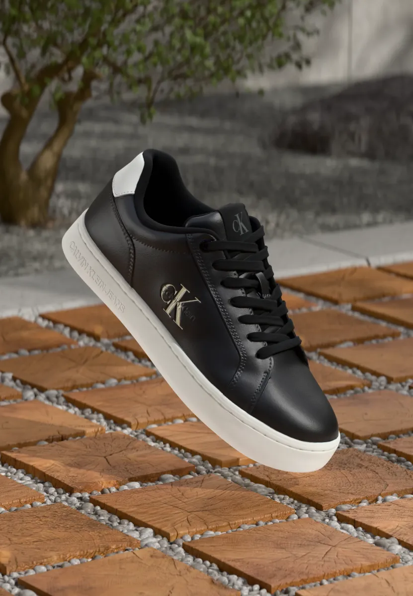 CLASSIC CUPSOLE MONO - Sneaker low - black/bright white