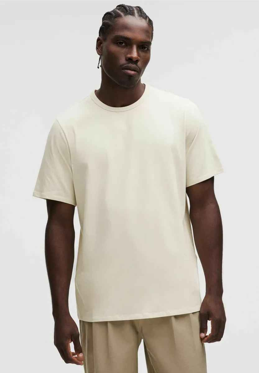 Classic-Fit - T-Shirt basic - light ivory