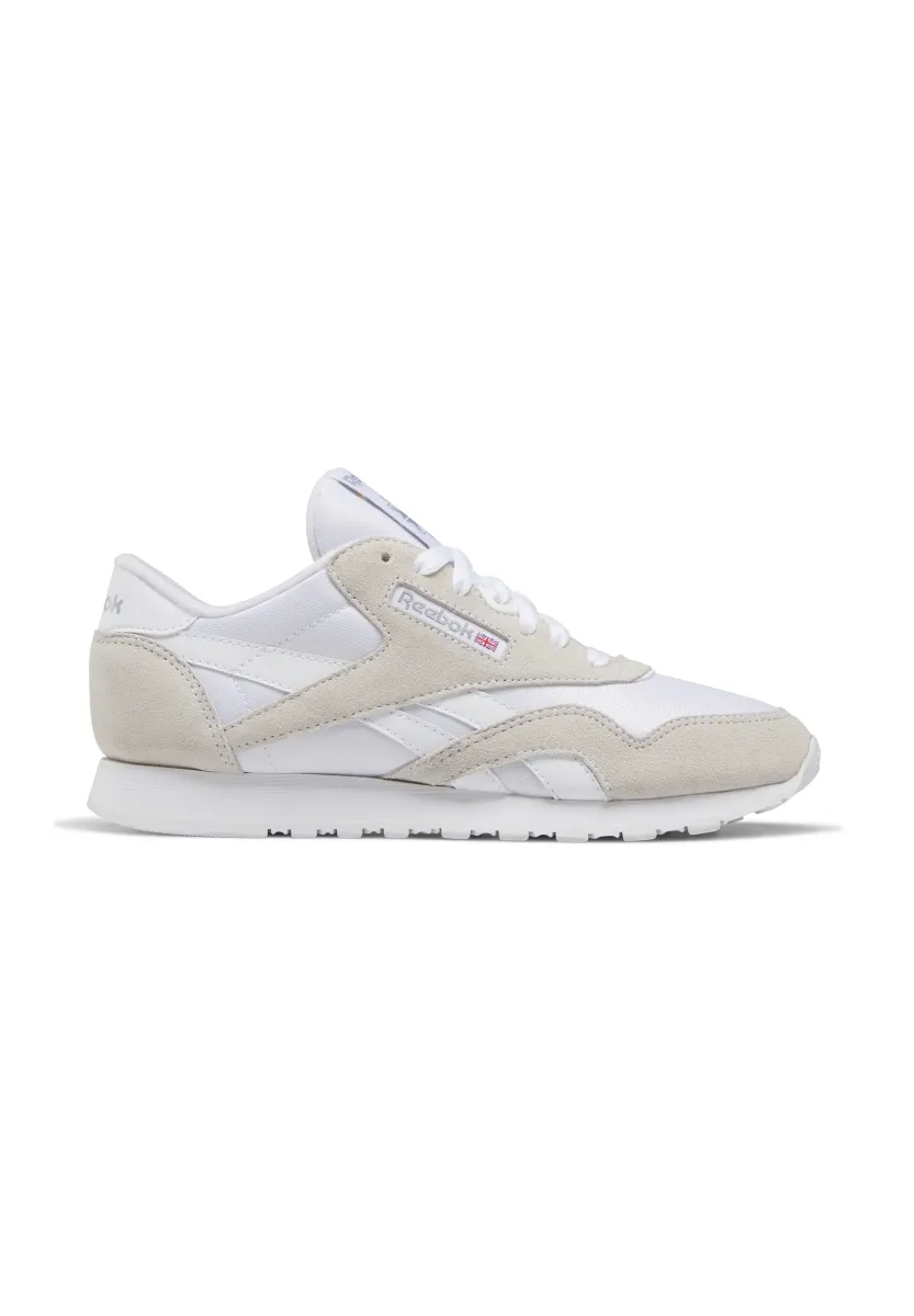 CLASSIC - Sneaker low - ftwwht