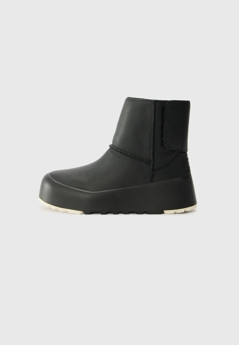 CLASSIC STREETSCAPE - Snowboot/Winterstiefel - black/jasmine
