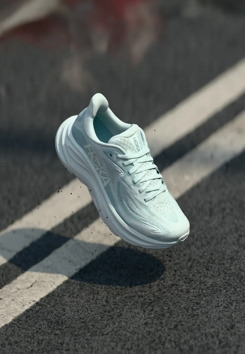 CLIFTON 10 - Laufschuh Straße - droplet/druzy